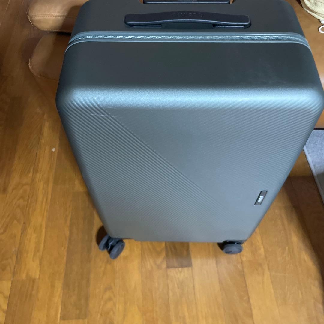 オルティモ　ロジェール　コルストーン