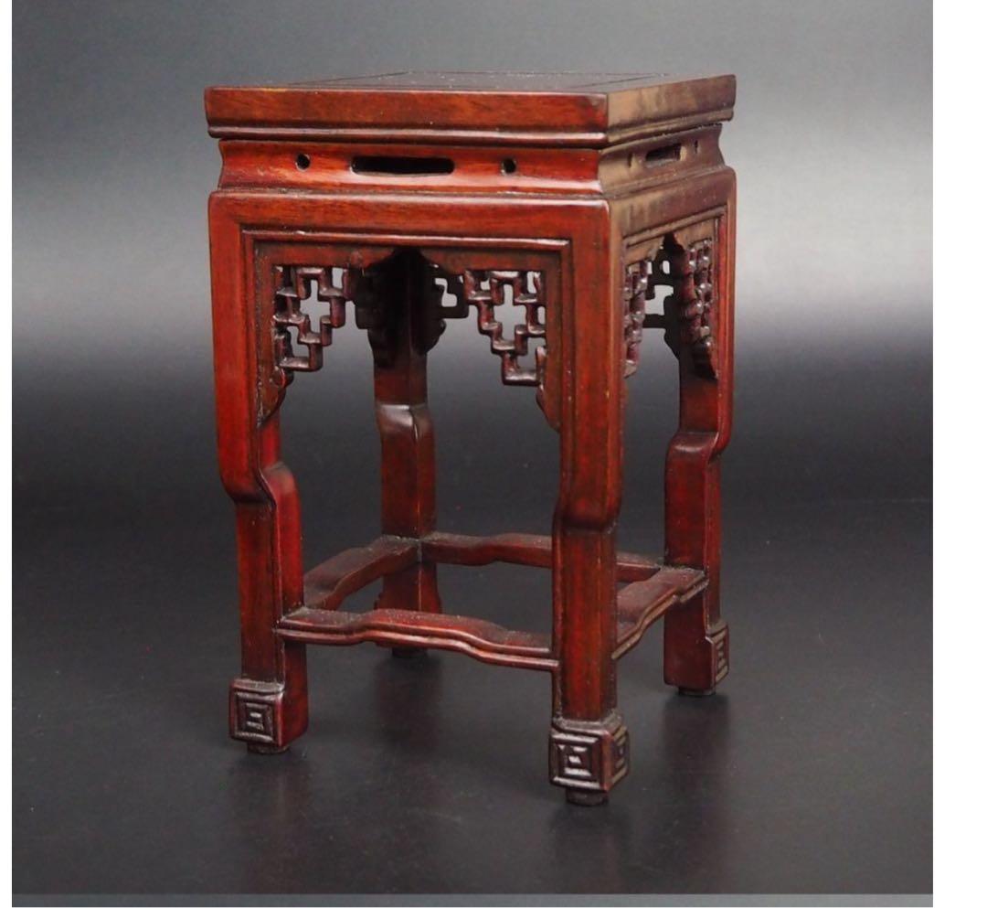 送料無料　唐木花梨透かし彫り盆栽台・花台　高さ16.5ｃｍ