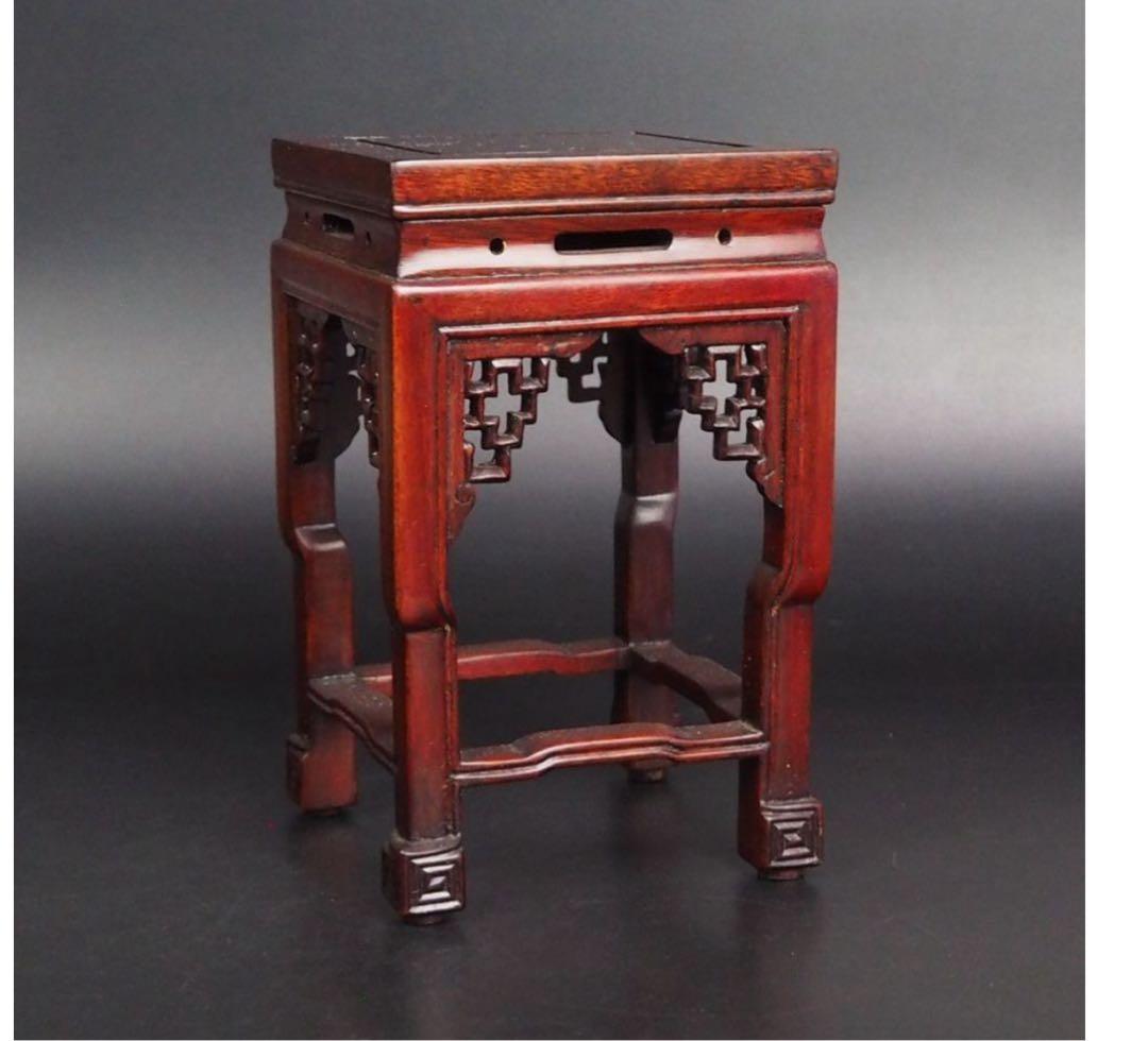 送料無料　唐木花梨透かし彫り盆栽台・花台　高さ16.5ｃｍ