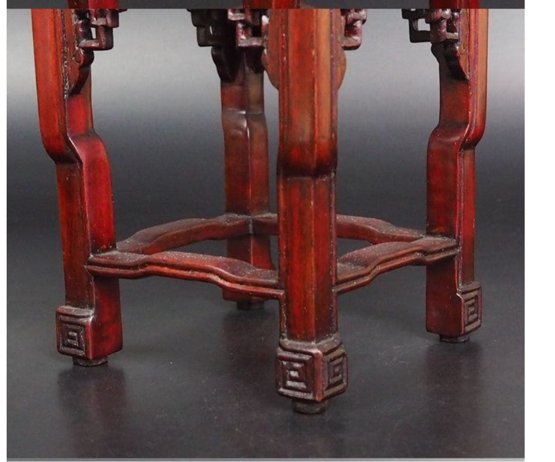 送料無料　唐木花梨透かし彫り盆栽台・花台　高さ16.5ｃｍ