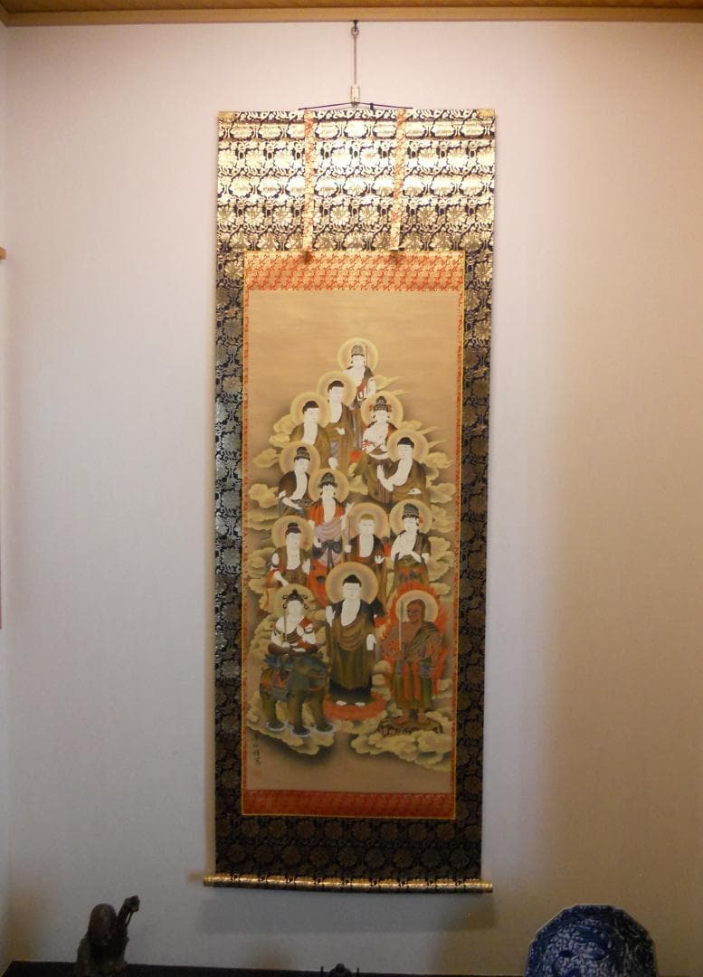 掛け軸 『 十三佛 』 福田素仙 作 絹本 共箱 希少 軸装 掛軸 美品 です。