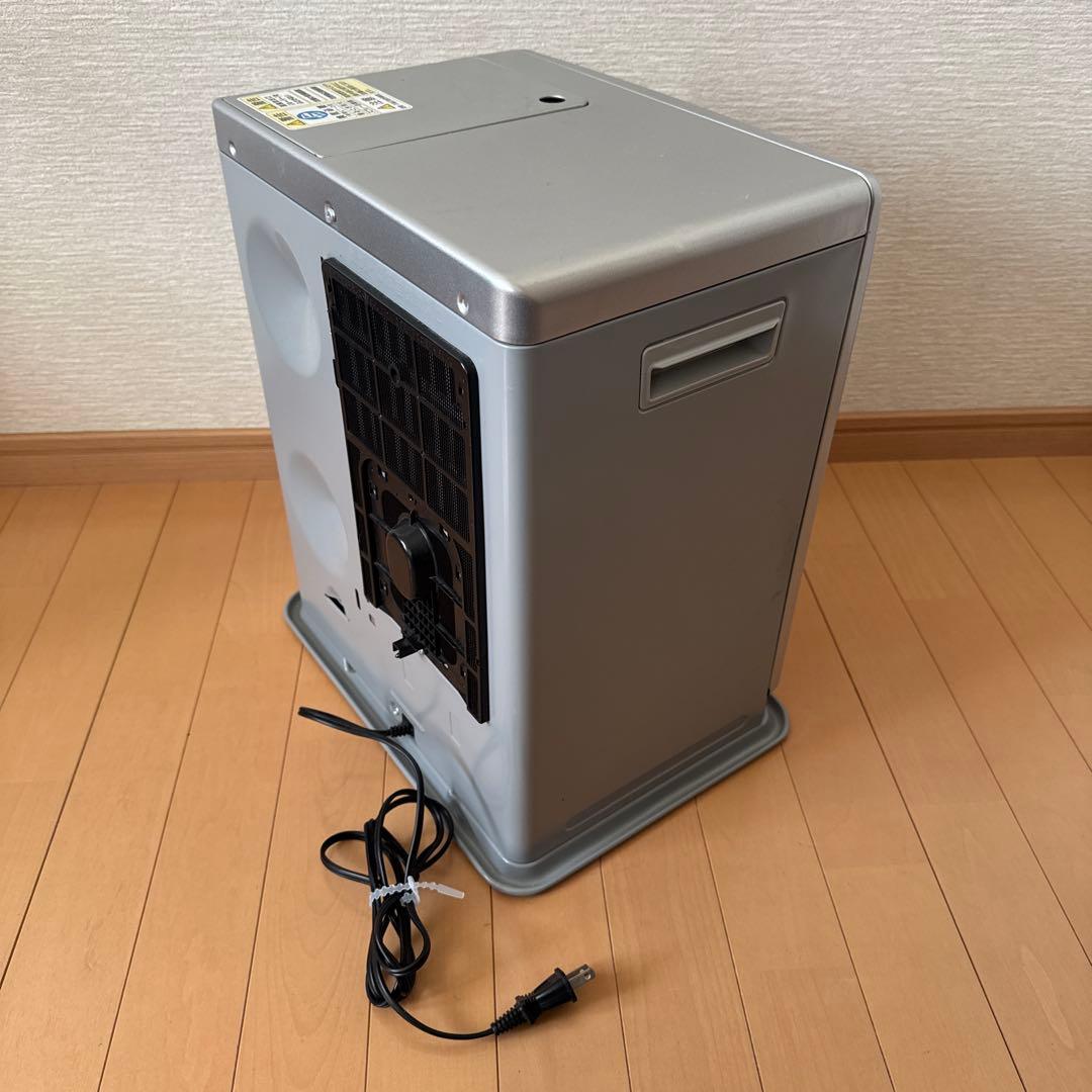 トヨトミ 石油ファンヒーター LC-320 2019年製