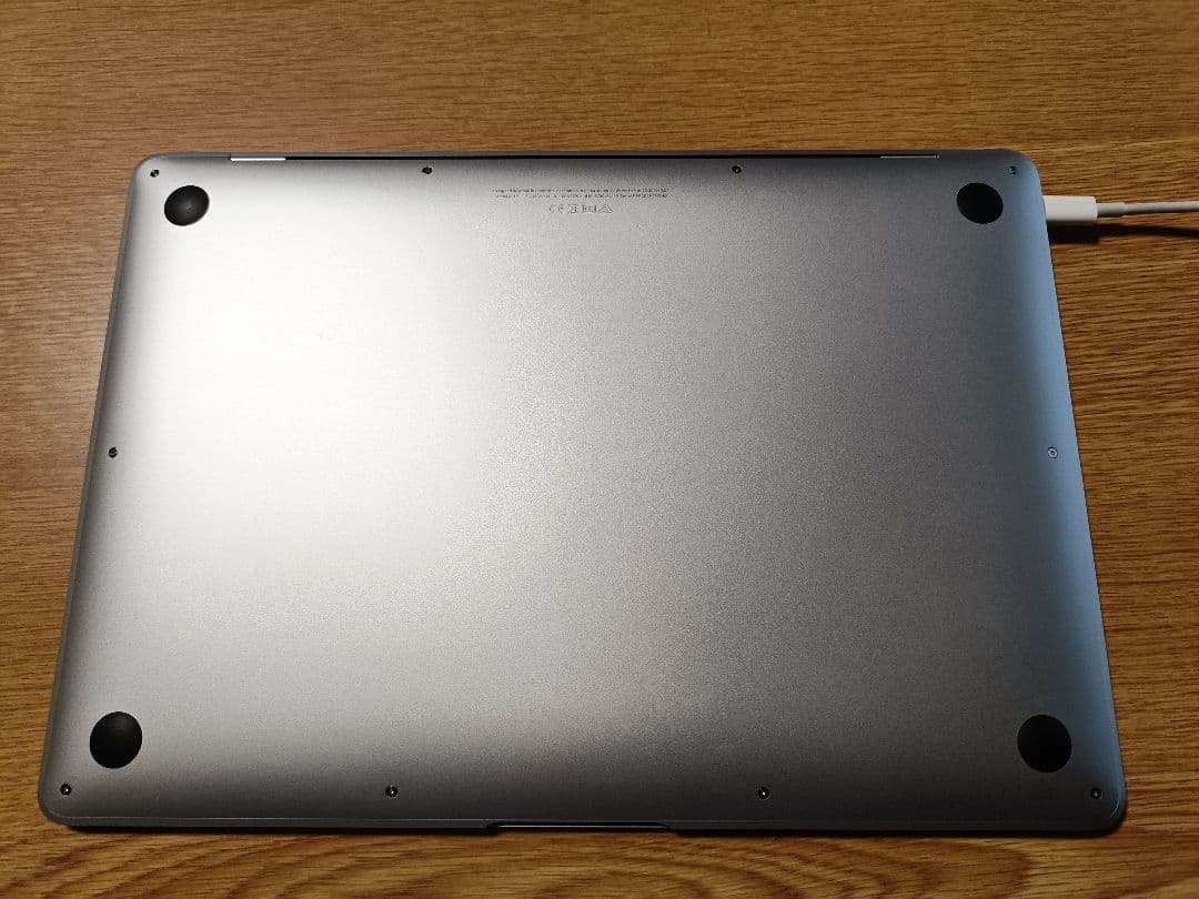 MacBook Air 13インチ シルバー　2020