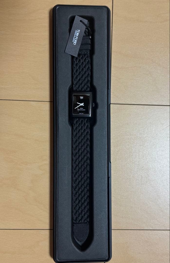 週末値下！未使用 TOMFORD 腕時計 N.004 オーシャンプラスチック