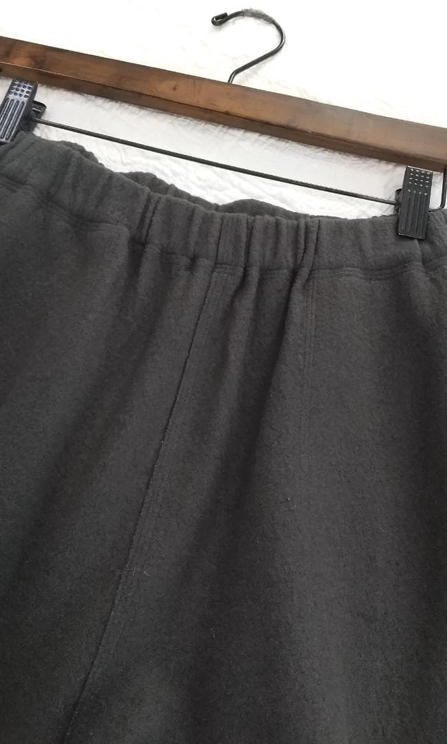 ヨーガンレール☆ラム圧縮ウールゆったりガウチョPT☆薄墨☆小さな難ありです