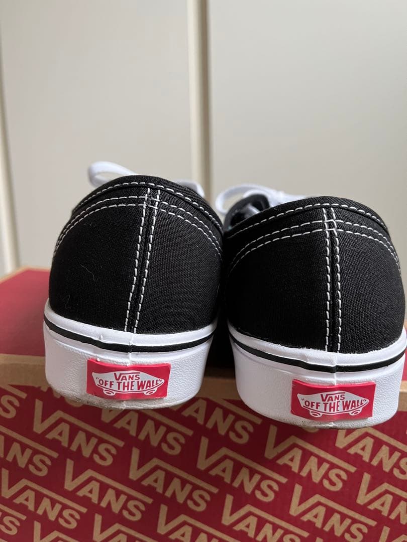 数時間使用　vans コンフィクッシュ　オーセンティック　ヴァンズ　野村訓市
