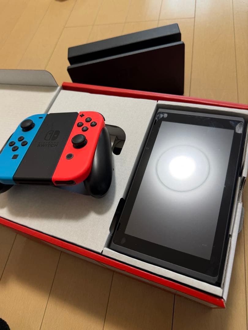 【美品】Nintendo Switch 本体+桃鉄ワールドセット