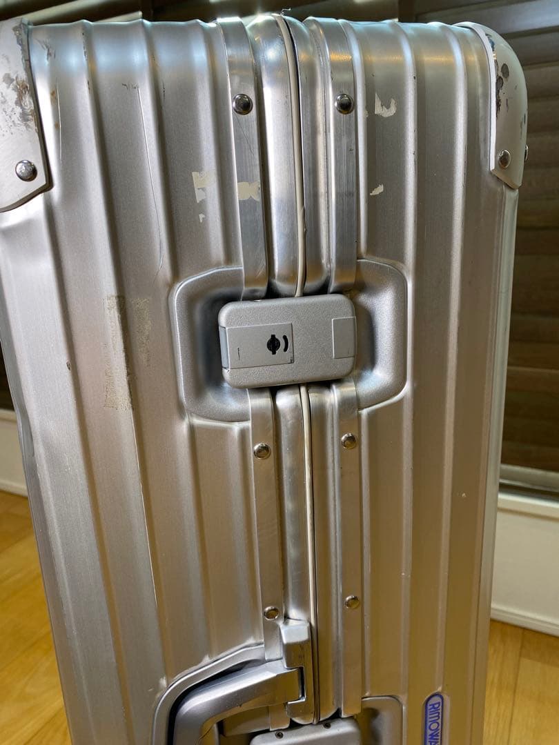 【廃盤】【レア】リモワ　RIMOWA 大型サイズ　おそらく104L