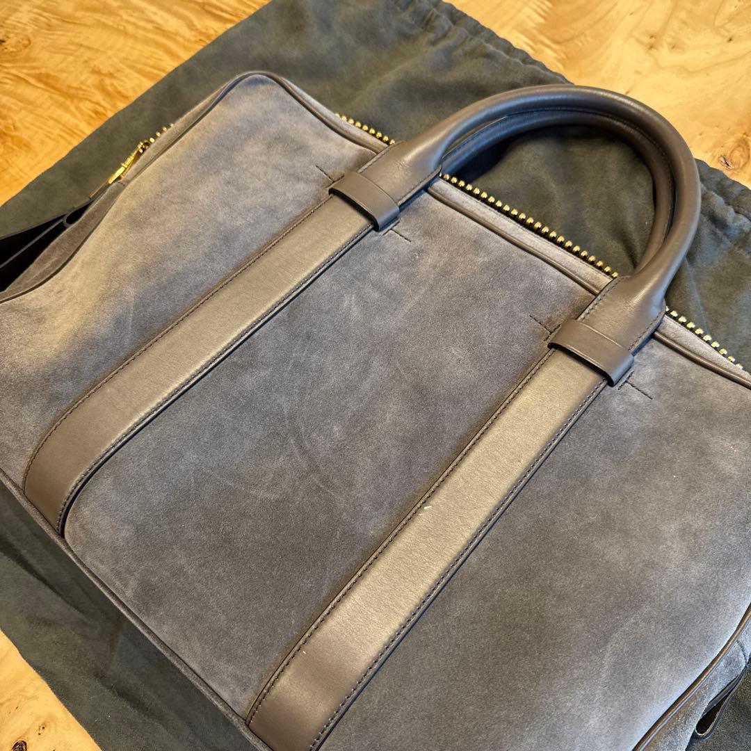 トムフォードグレー スエード ビジネスバッグ
