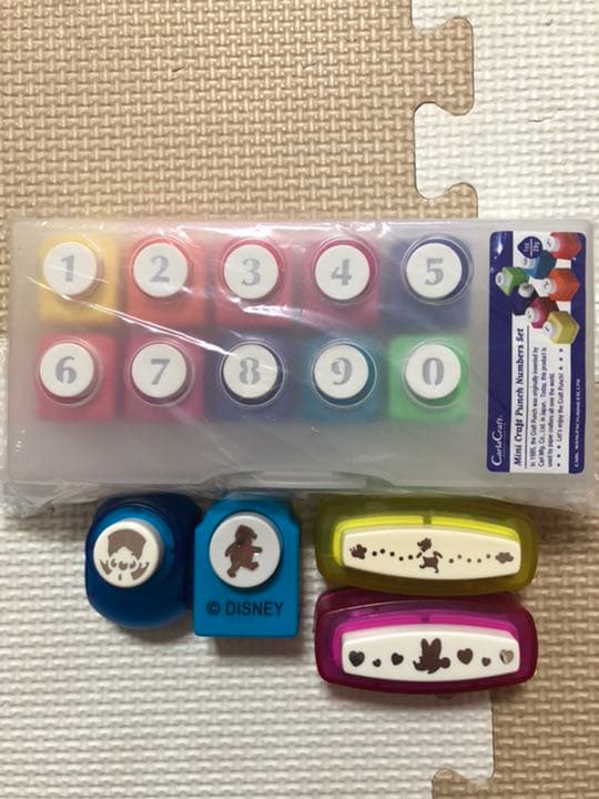 カーラクラフト　ミニクラフトパンチ　アルファベット大文字・数字など
