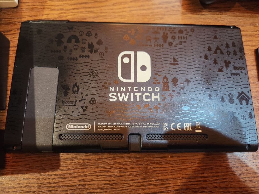 Nintendo Switch 本体 ジョイコン4個 ゲームカード2枚