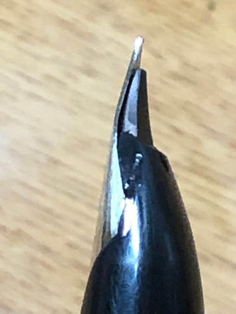 Pilot 万年筆　CUSTOM 蝕刻ストライプ