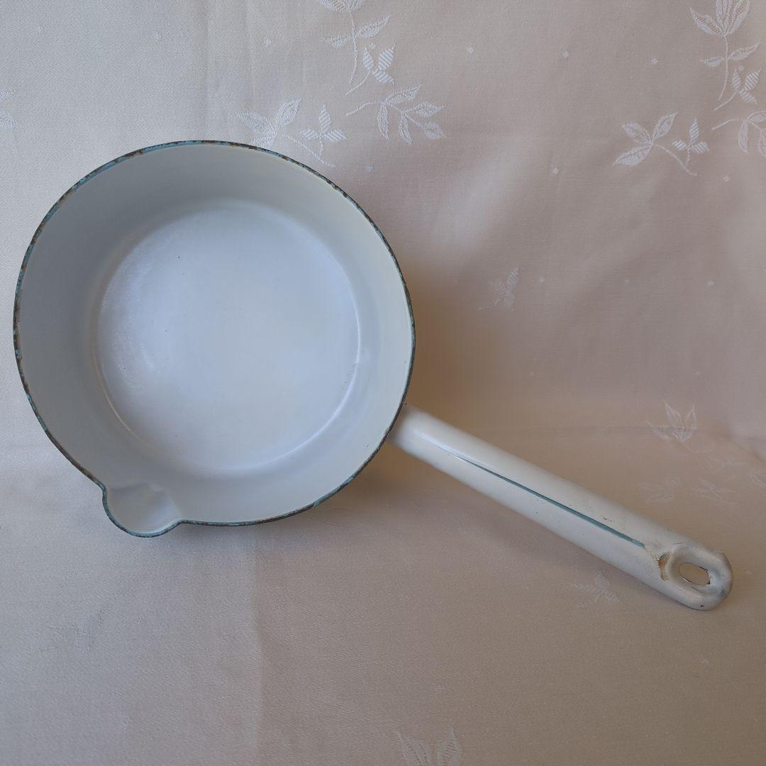 フランスアンティーク ホーロー片手鍋 BB社 ローズガーランド