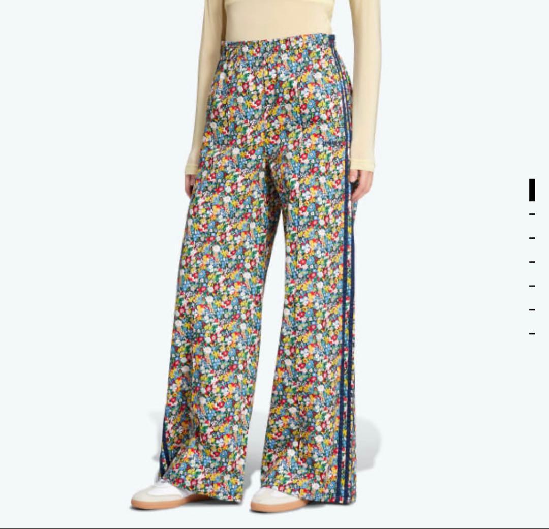 完売品　新品adidas リバティロンドン ワイドレッグ トラックパンツ　M