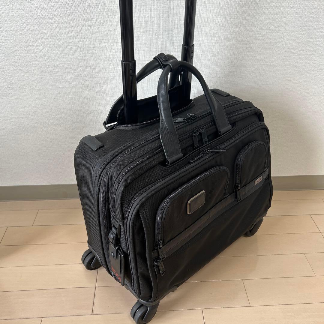 TUMI Alpha キャリー 4輪