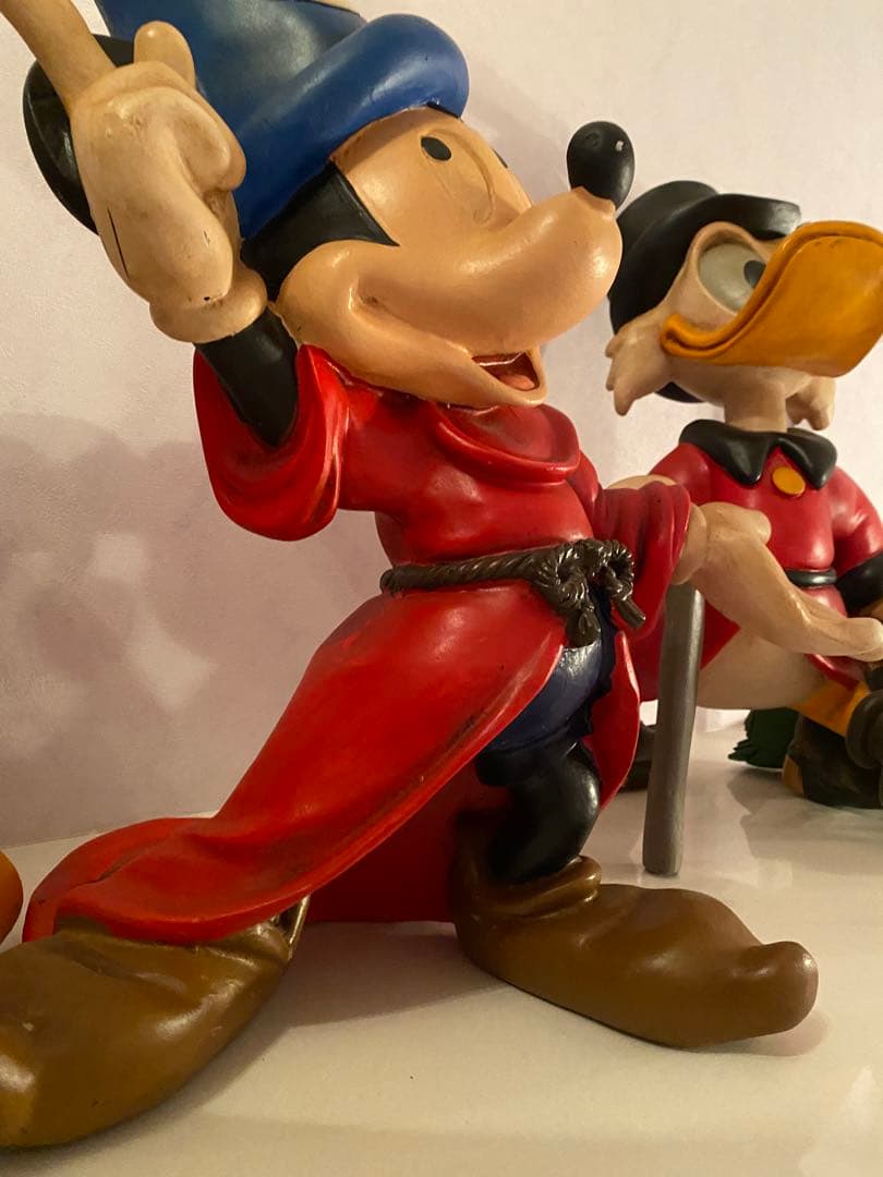 アンティーク　ミッキーマウス　ドナルド　スクルージおじさん　オブジェ