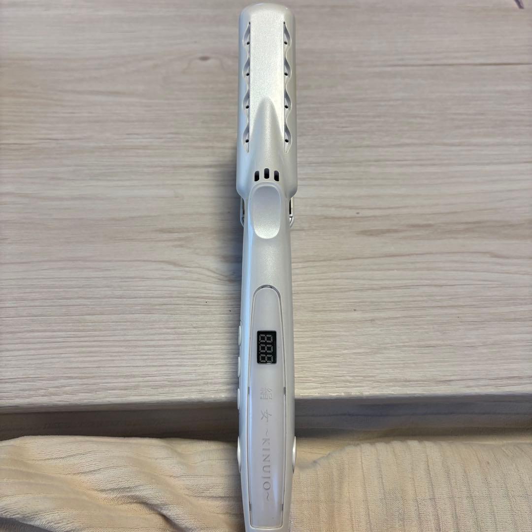 KINUJO　絹女　ストレートヘアアイロン　LM125