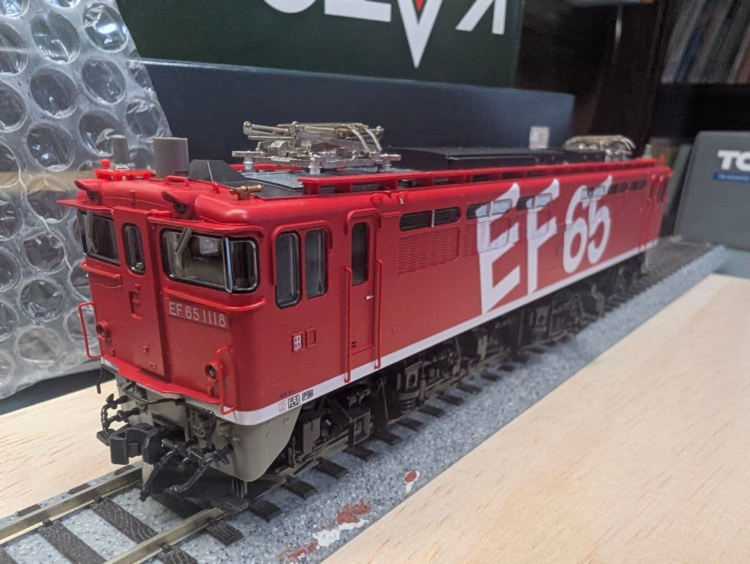 KATO HOゲージ 1-307 EF65-1118 レインボー