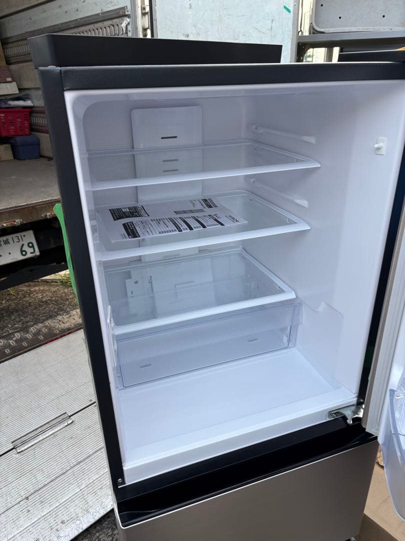 送料込　高年式 日立　冷蔵庫 R-27V(N) 265L 2025年