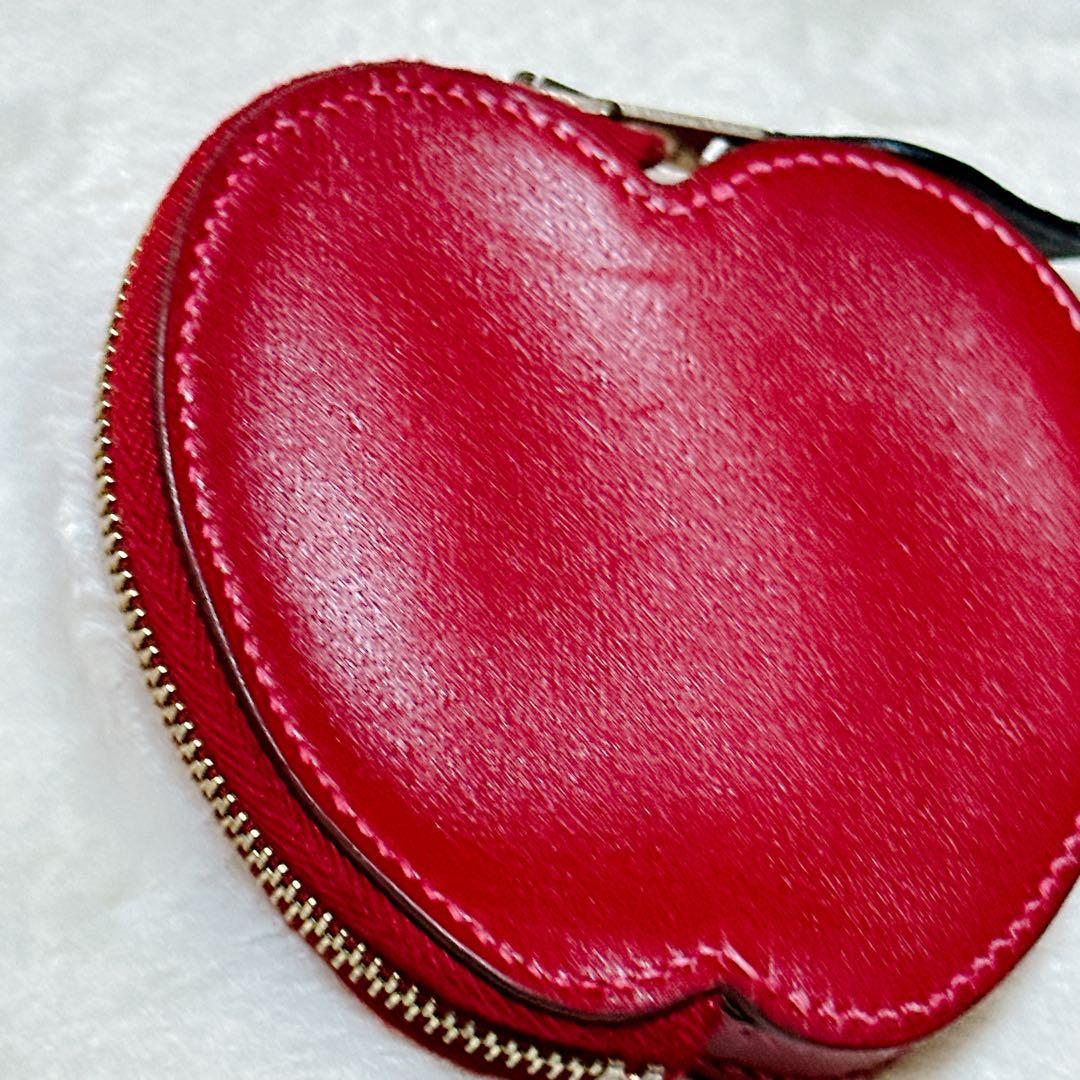エルメスHERMÈS リンゴ型 ケース 赤