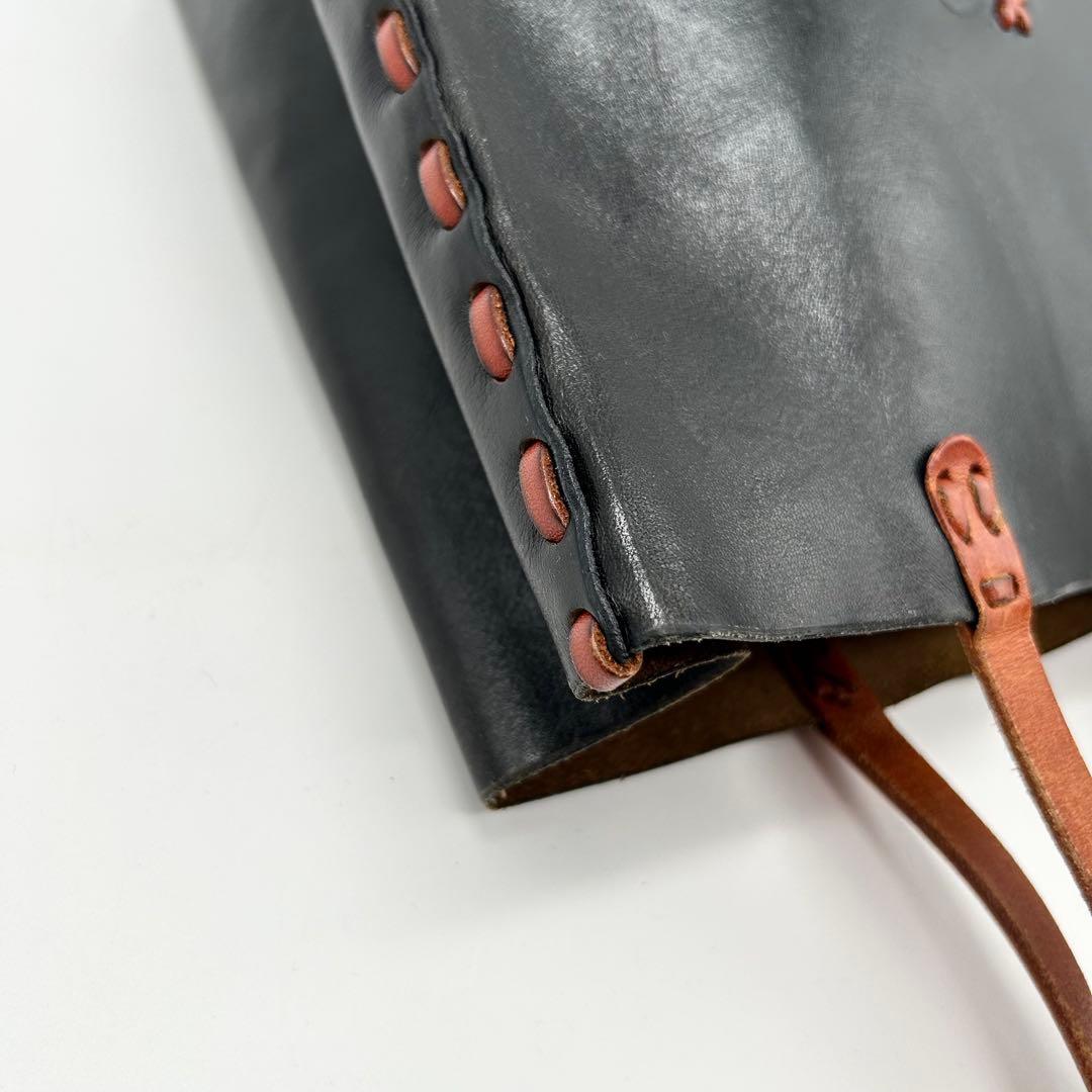 美品 アンリークイール Henry Cuir ハンドバッグ　犬 刺繍 黒