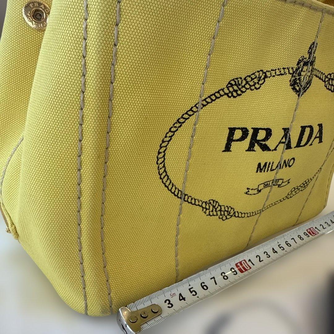 PRADA イエロー ショルダーバッグ　お値下げ