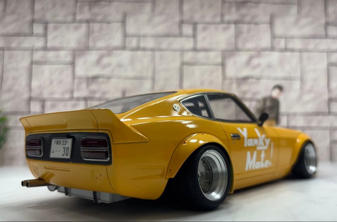 1/18ミニカー イグニッションモデル　シャコタン⭐︎ブギ　アキラのＺ