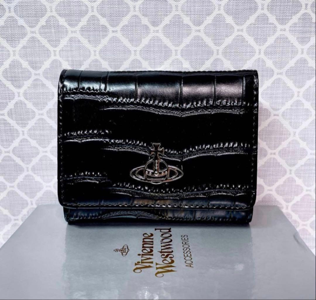 【新作☆内側に素敵な柄】新品 ヴィヴィアン・ウエストウッド 三折財布 ブラック