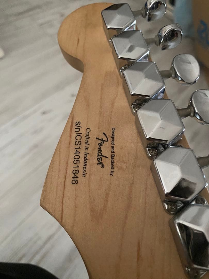 ギター Fender Squier mini Stratocaster black