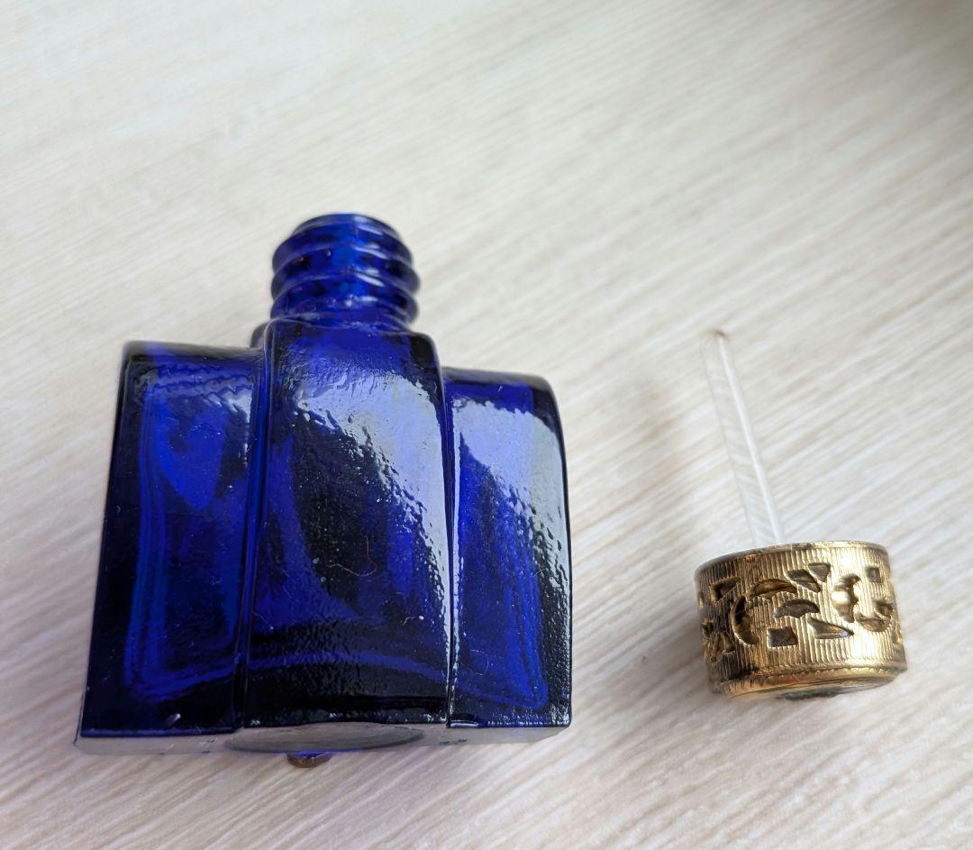チェコ 香水瓶 コバルトブルーが綺麗 ボヘミアンガラスと他4点と2セット