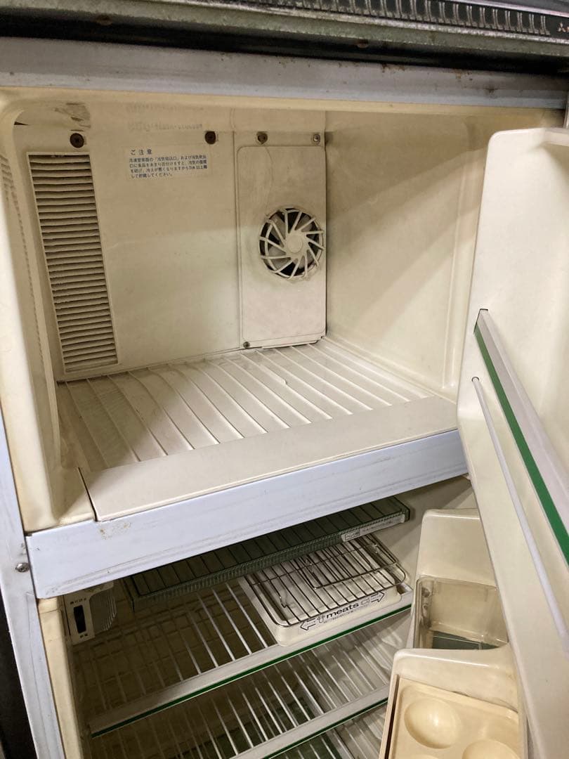 昭和レトロ品　三菱冷蔵庫　【アンティーク】【ジャンク】