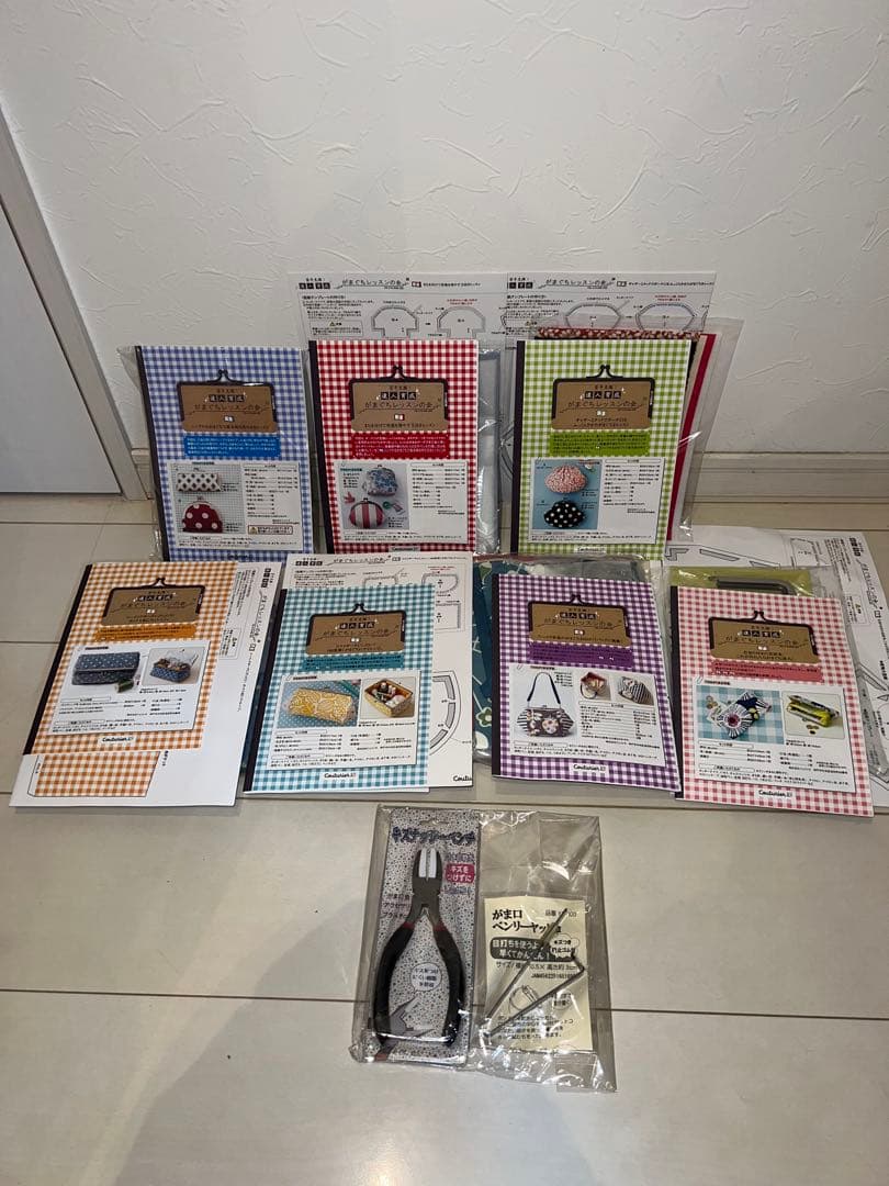 L*i様 値下げ！新品フェリシモ　がま口手芸レッスンキット7点セット　工具セット