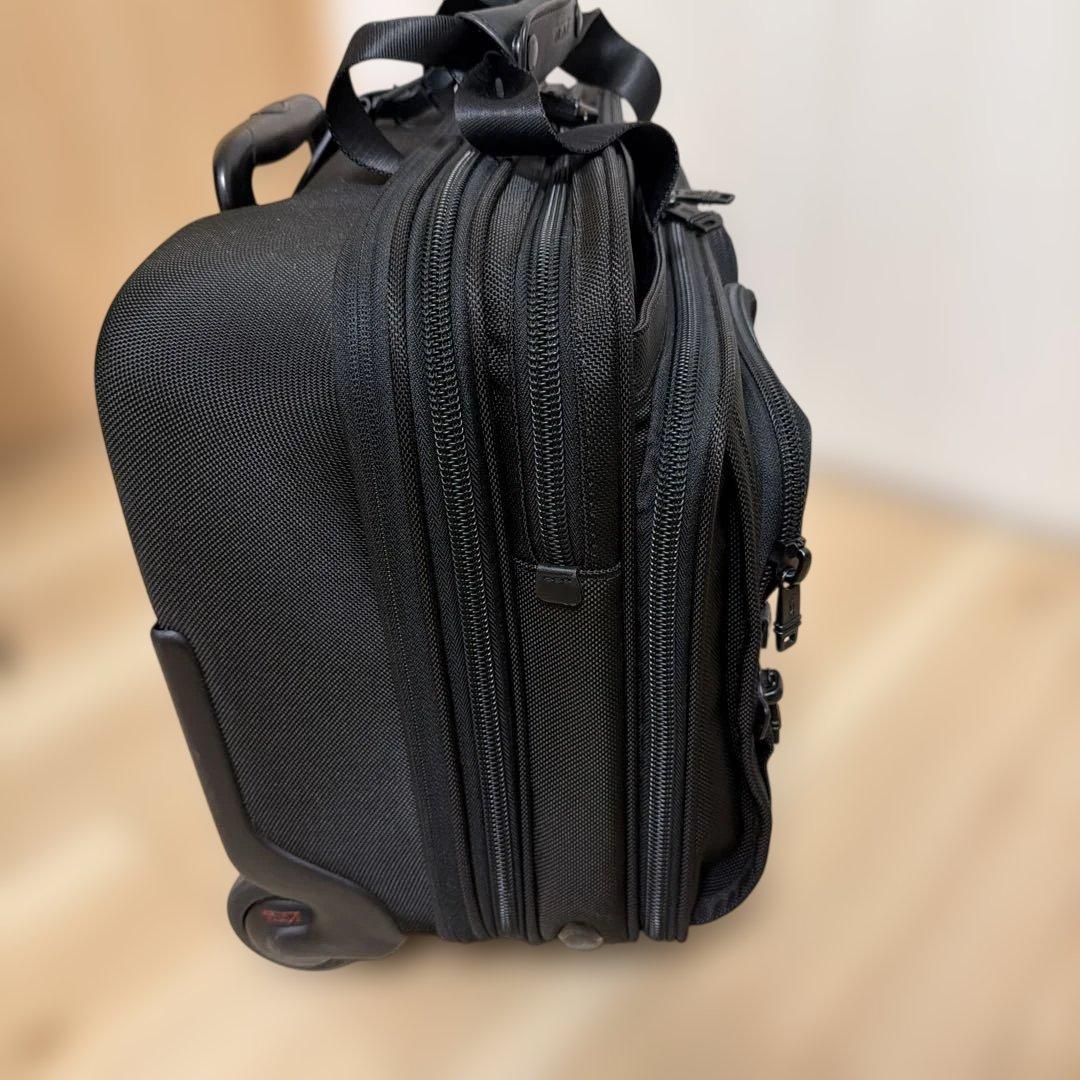 トゥミ26127DH ウィールドDXエクスパンダブルブリーフ