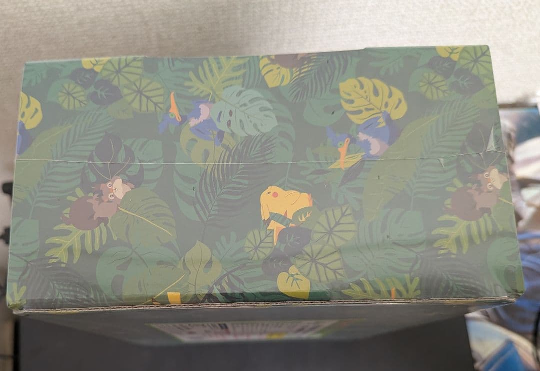 ポケモンカード　セブンイレブン限定　まるのみされたピカチュウ　未開封　オコヤの森