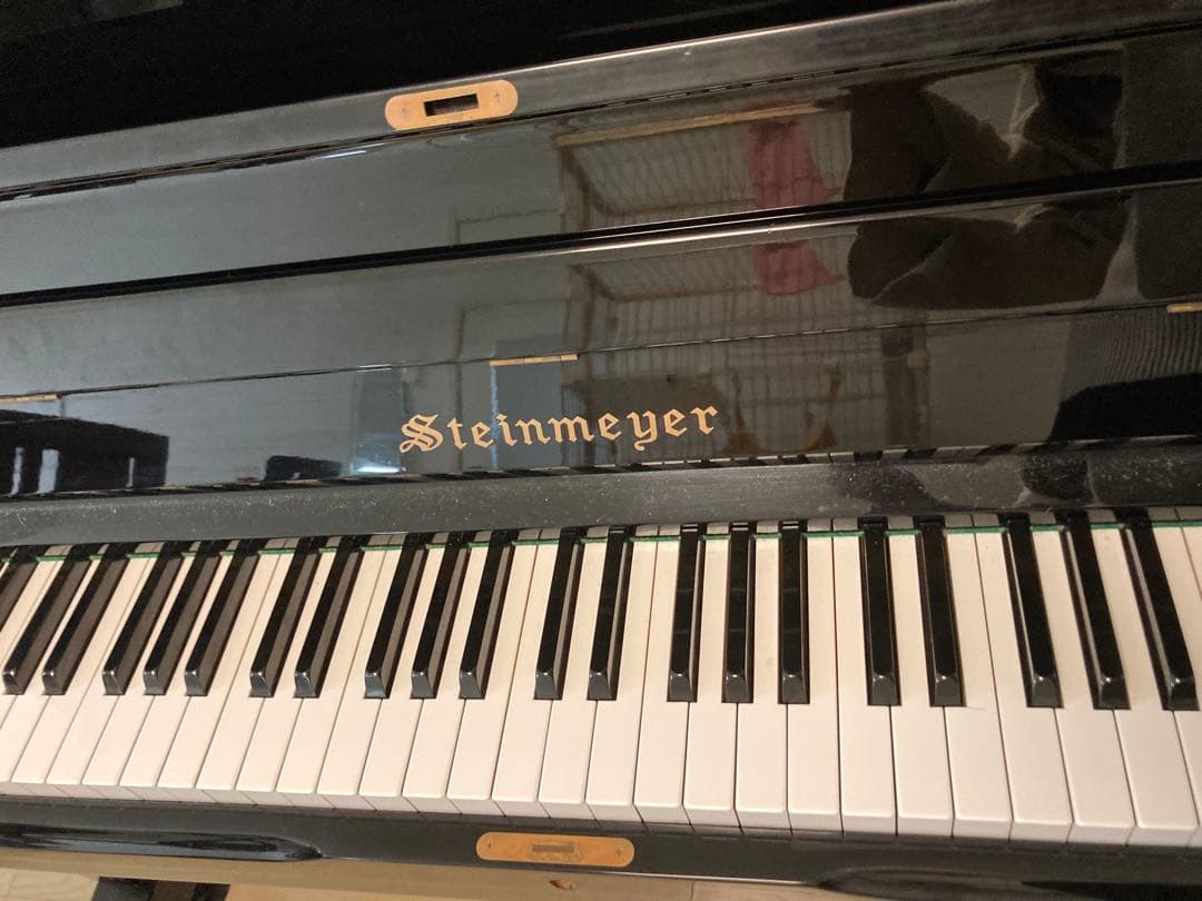 アップライトピアノ