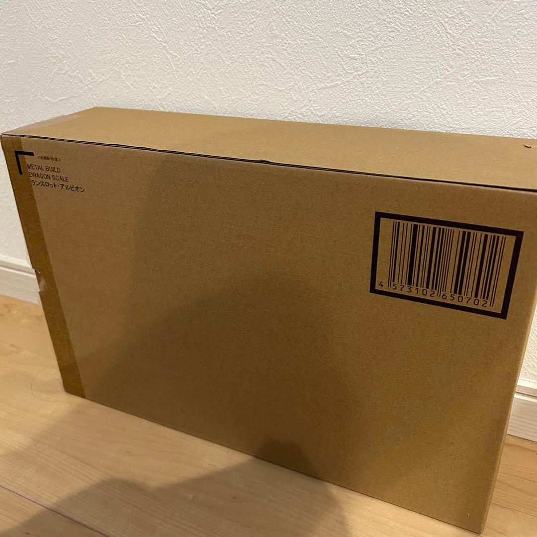 マ*ン様 メタルビルド 紅蓮聖天八極式 ランスロット アルビオン 2体セット