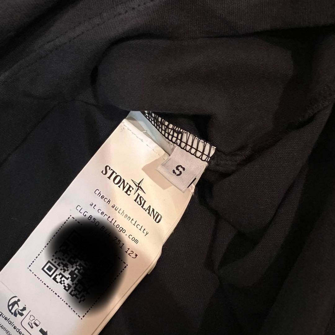 ★希少！肩刺繍★ストーンアイランド Tシャツ ★ネイビー S★ケース付属品有❗️