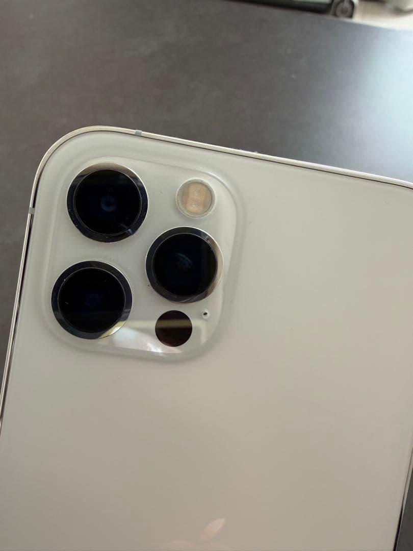 iPhone 12 Pro 256GB 本体