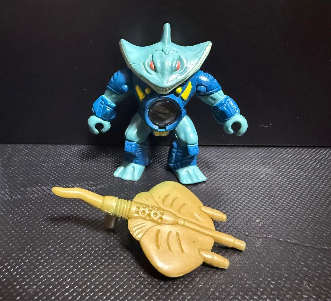 レーザービースト 水中工作隊 グリーンレイファー 110