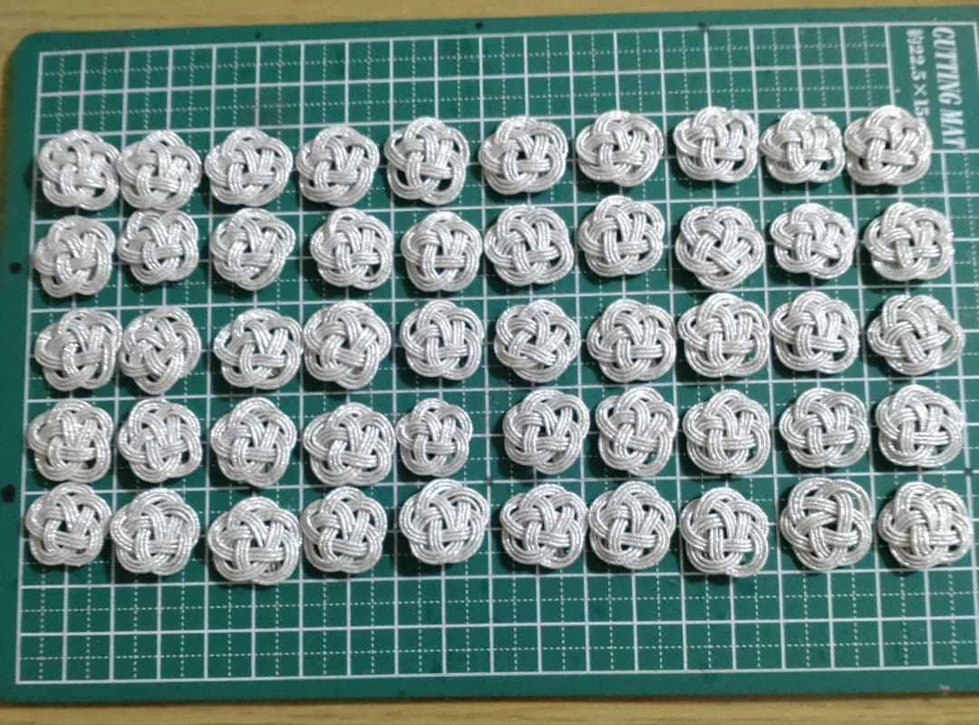 水引パーツ　梅結び　450個