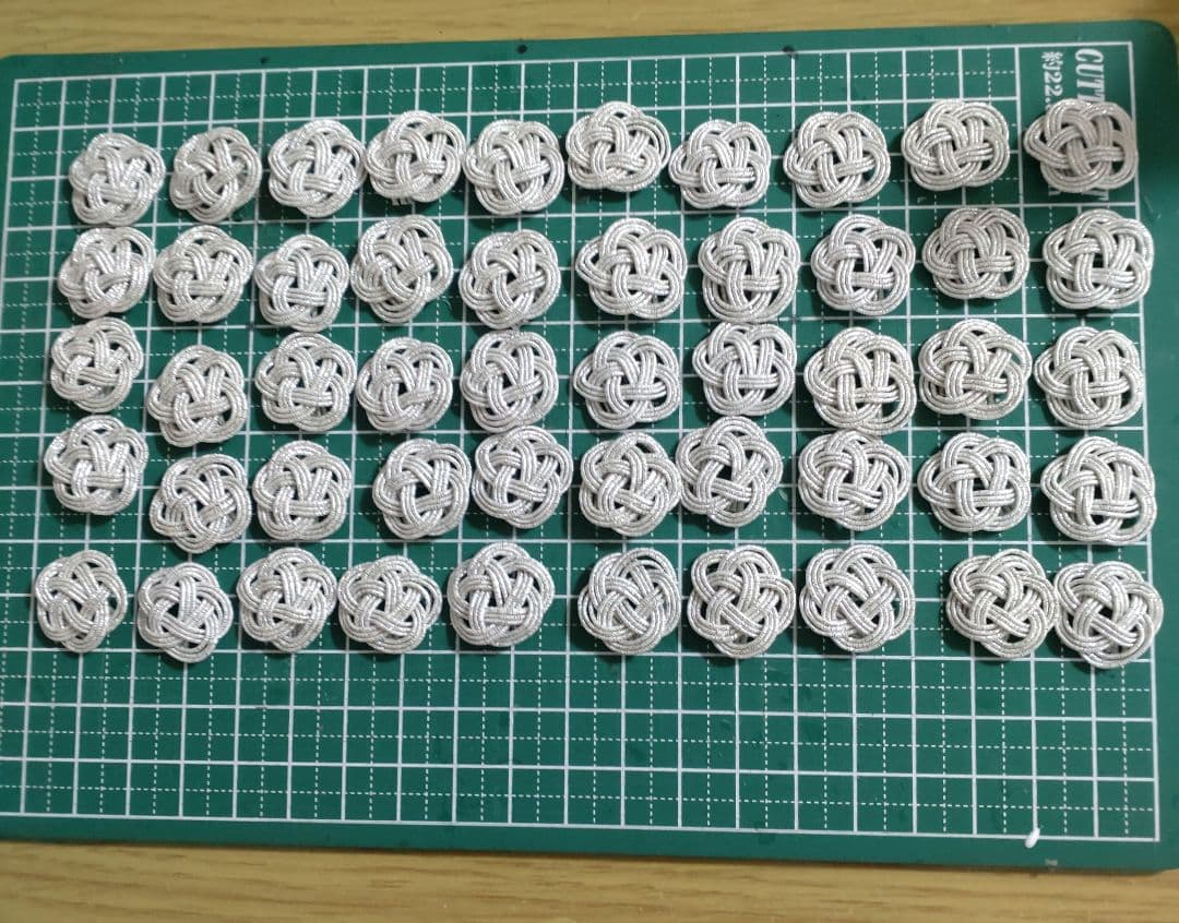 水引パーツ　梅結び　450個