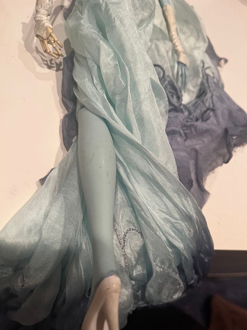 コープスブライド エミリー コレクションドール ジュンプランニング　フィギュア