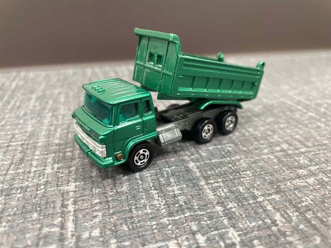 トミカ　日野　ダンプカー　52