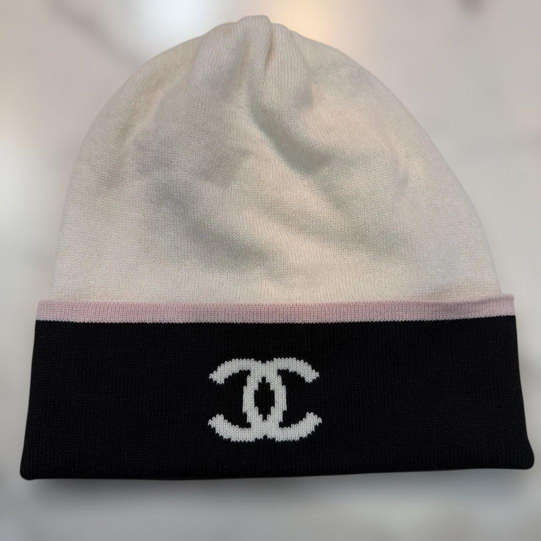 CHANEL ニット帽 ホワイト/ブラック/ピンク　百貨店購入