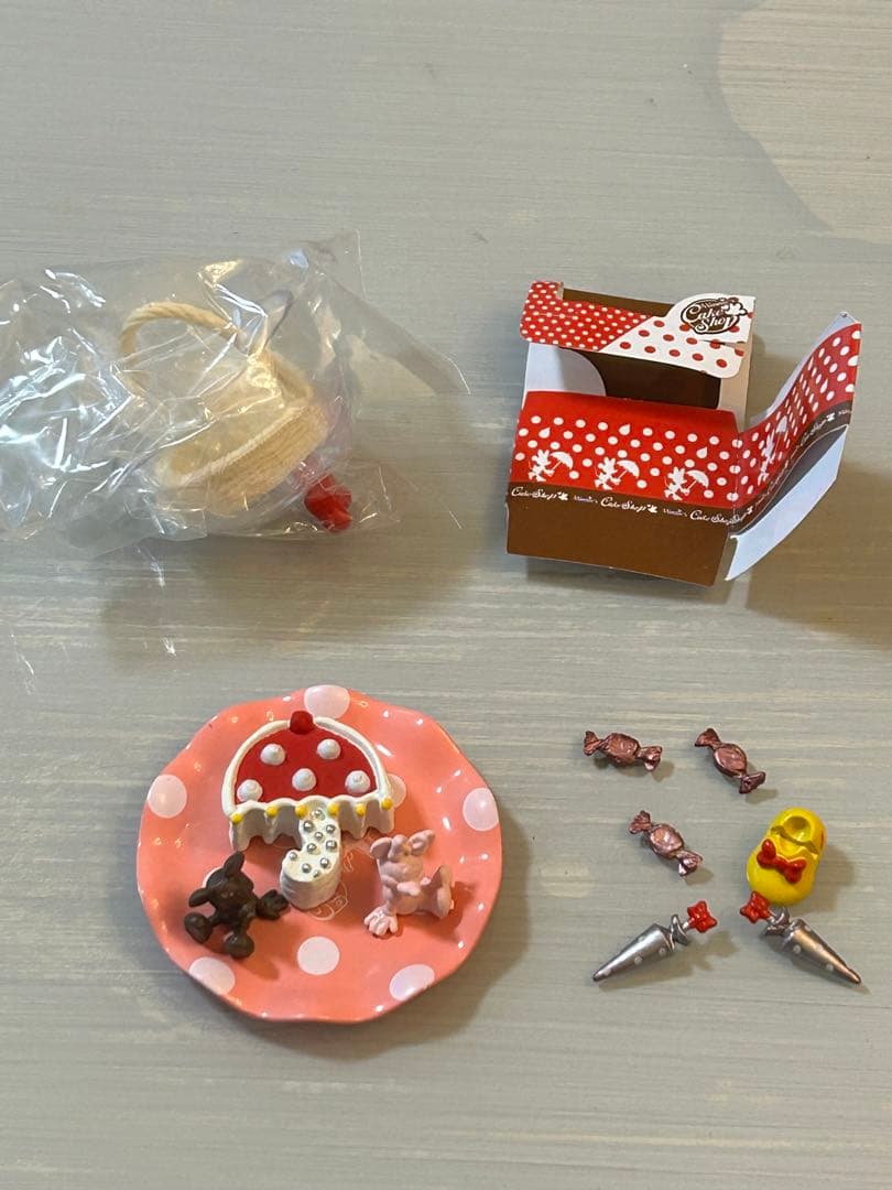 ミニーマウス　ラブリーケーキ　7種　ショーケース　レジ　テーブルセット