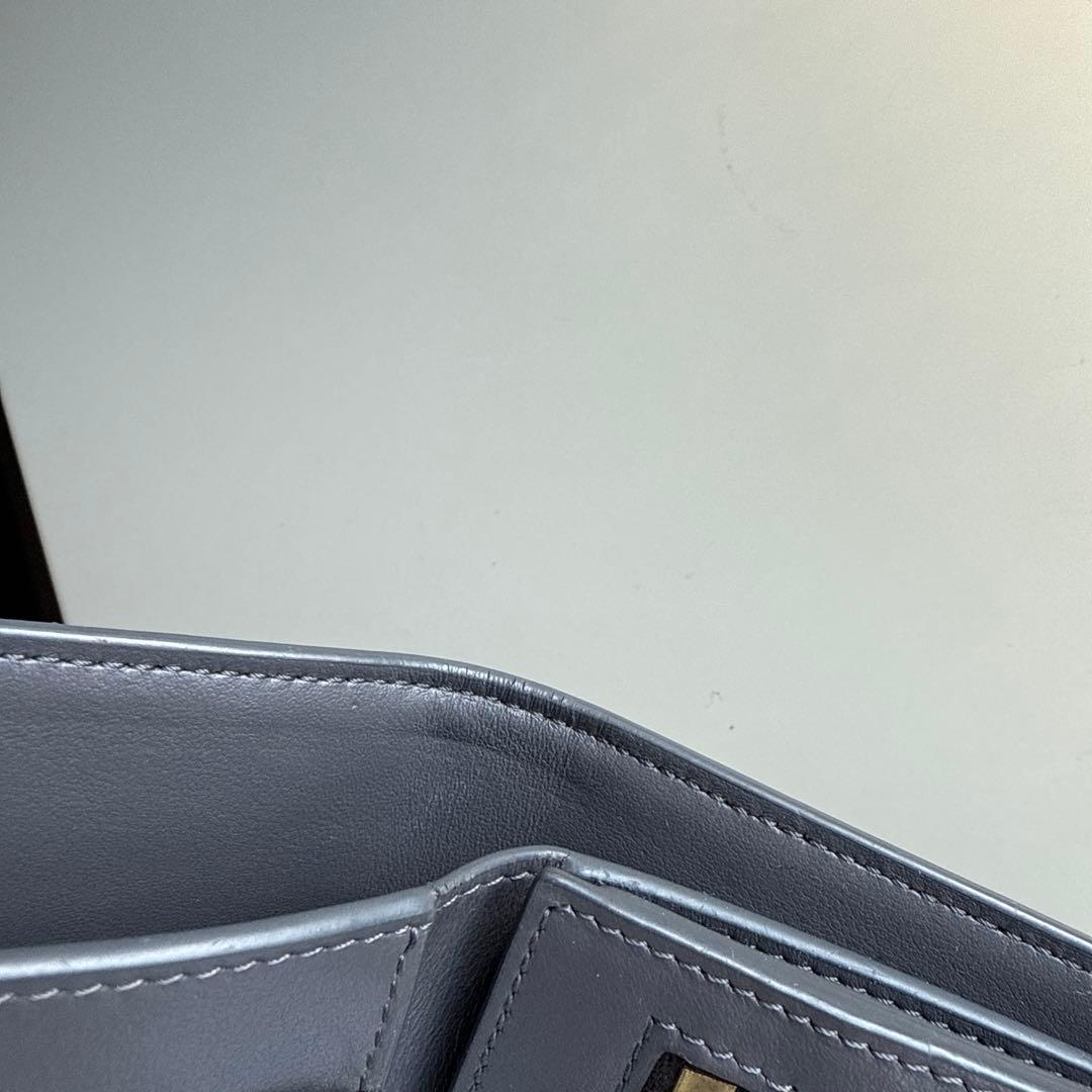 CELINE セリーヌ 財布 ミディアムストラップウォレット