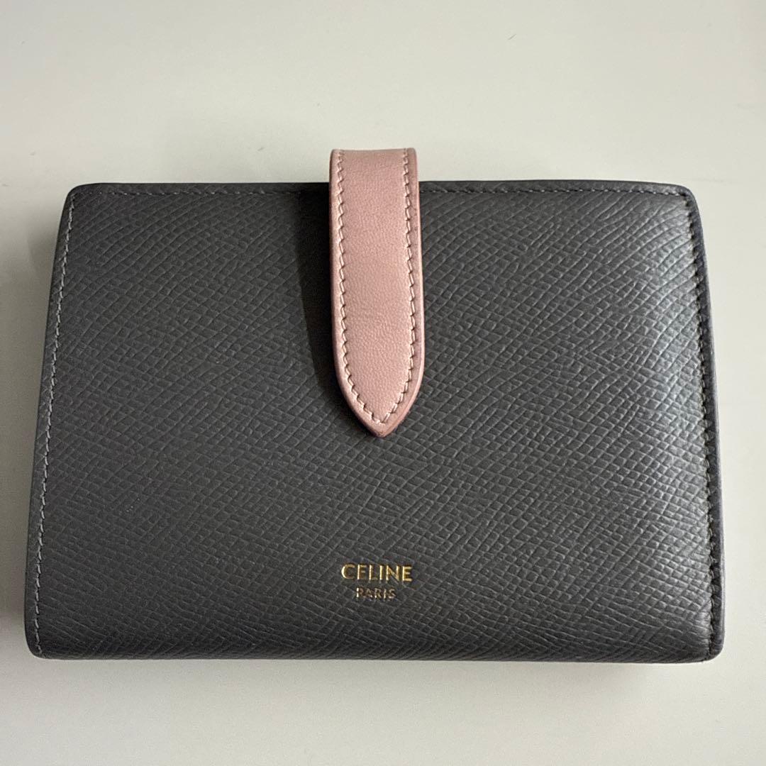 CELINE セリーヌ 財布 ミディアムストラップウォレット
