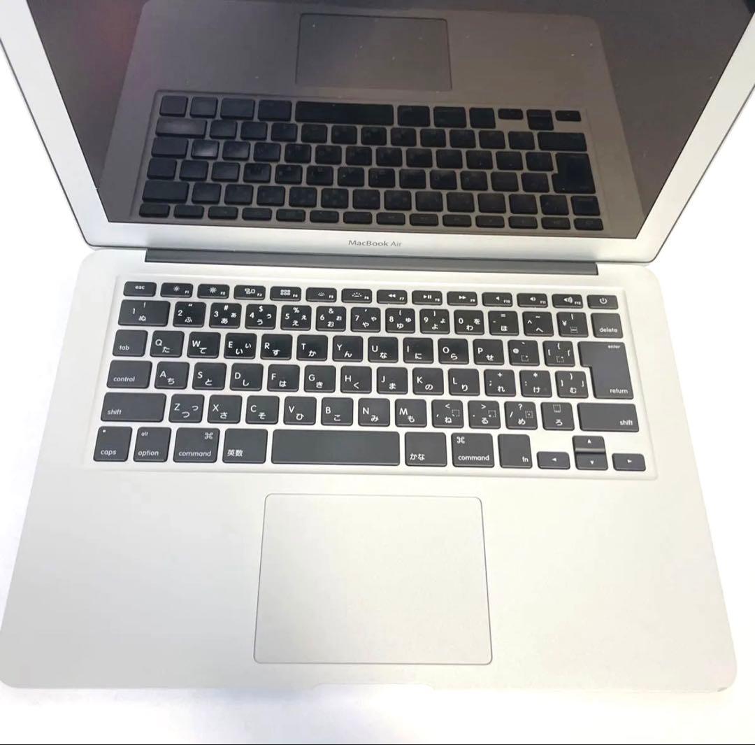 【極美品】MacBook Air 2015 シルバー SSD128GB 充電器付