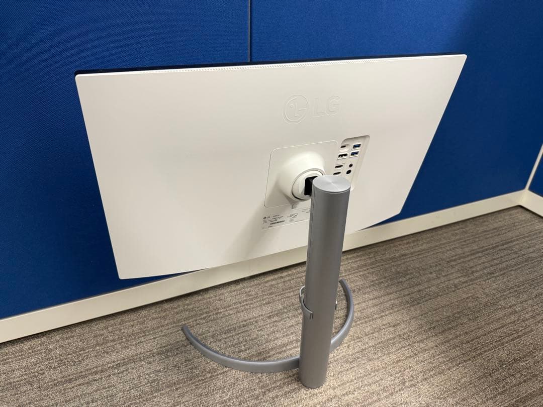 LG モニター ディスプレイ　27UP850N-W 27インチ　美品