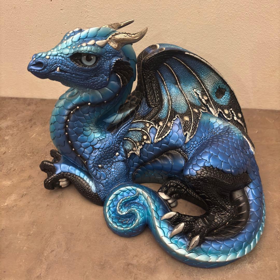 Windstone Editions　ドラゴンのフィギュア　置物　Dragon